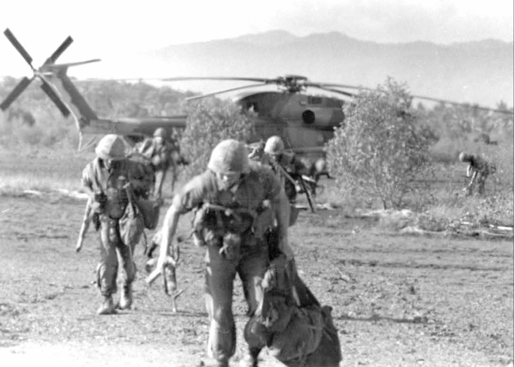 saigon evacuation marines